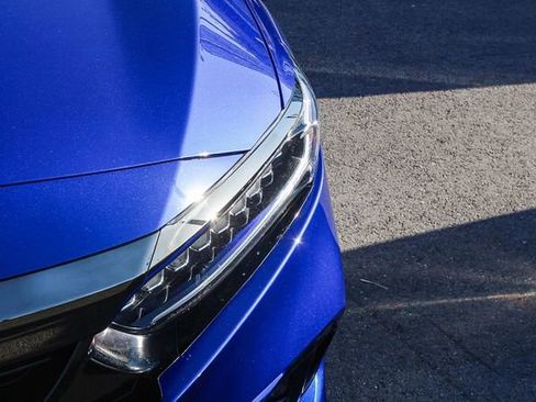 Used 2022 Honda Accord Sport image 14