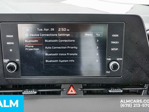 Used 2025 Kia Sportage LX FWD image 36