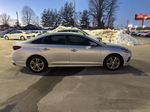 Used 2018 Hyundai Sonata SEL image 2