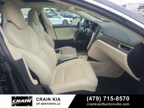 Used 2017 Tesla Model S 75 RWD image 5