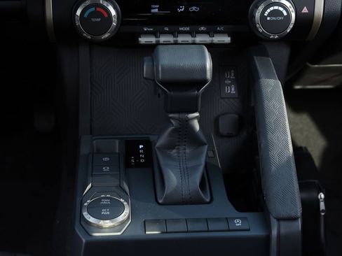 New 2026 Toyota Tacoma SR5 image 14