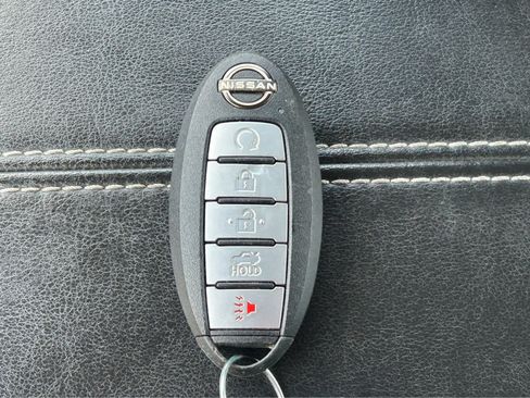 Used 2025 Nissan Altima 2.5 SV FWD image 34