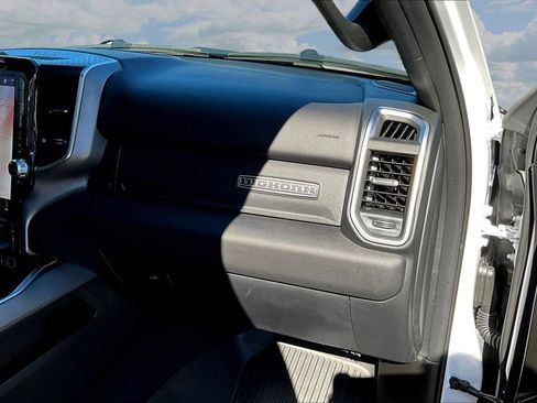 Used 2025 RAM 1500 Big Horn AWD/4WD image 29