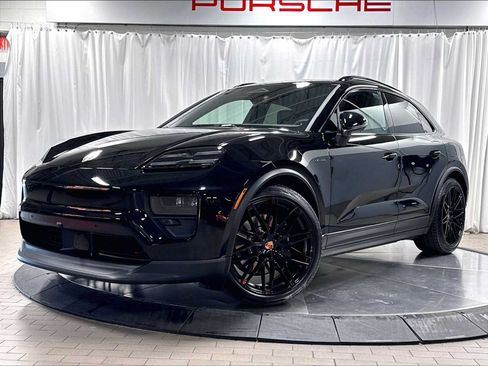 Used 2026 Porsche Macan 4S Electric AWD/4WD image 1