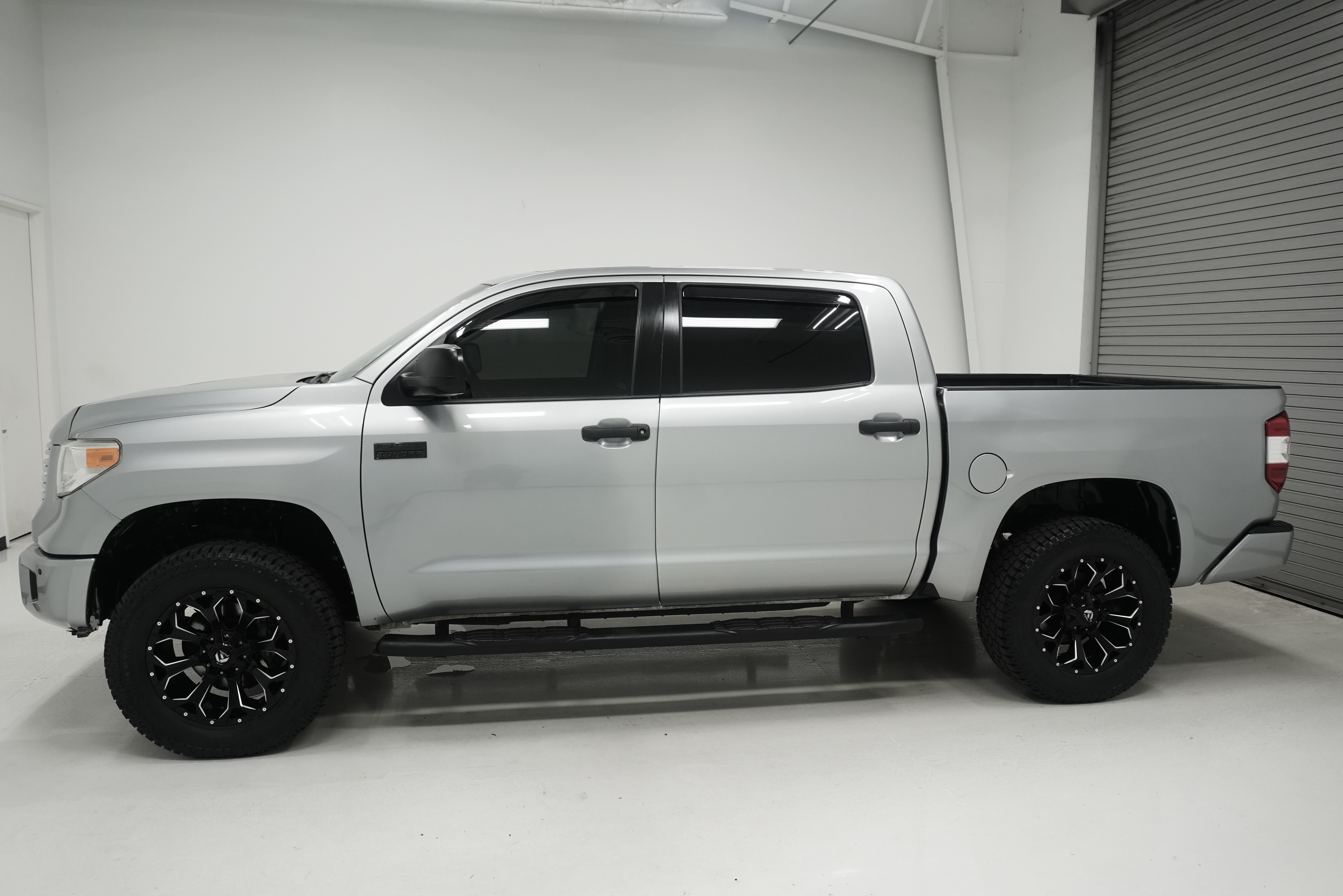 Used 2017 Toyota Tundra Platinum RWD image 6