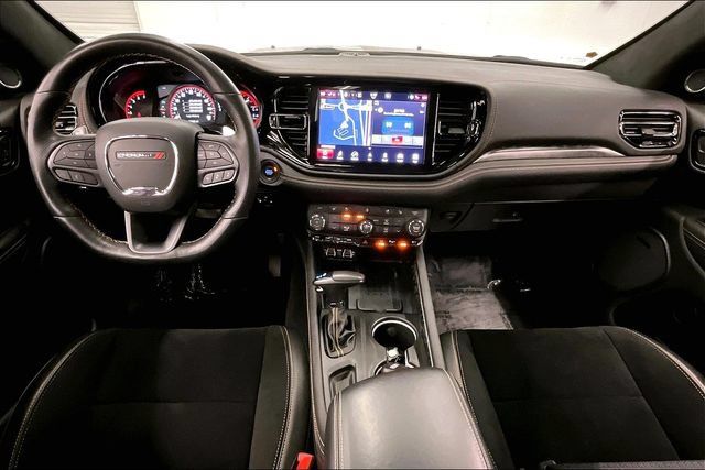Used 2025 Dodge Durango R/T w/ Tow 'N Go Package AWD/4WD image 18