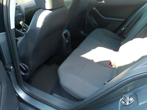 Used 2014 Volkswagen Jetta S FWD image 18