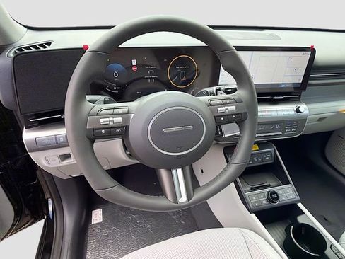 New 2026 Hyundai Kona Limited FWD image 11