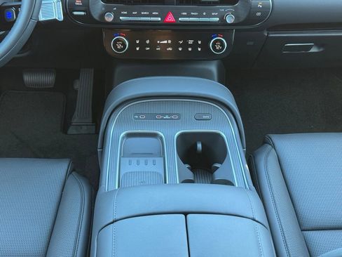 New 2026 Hyundai Palisade Calligraphy AWD/4WD image 14
