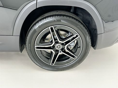 New 2026 Mercedes-Benz GLB 250 image 33