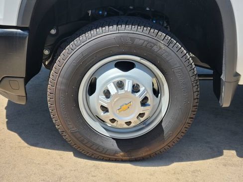 New 2026 Chevrolet Silverado 3500 W/T w/ WT Convenience Package AWD/4WD image 17