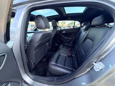 Used 2017 Mercedes-Benz GLA 250 4MATIC image 56