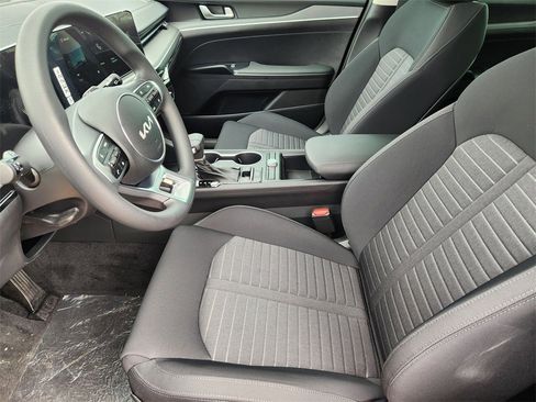 New 2026 Kia K5 LXS image 9