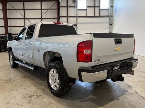 Used 2011 Chevrolet Silverado 2500 LTZ w/ LTZ Plus Package AWD/4WD image 29