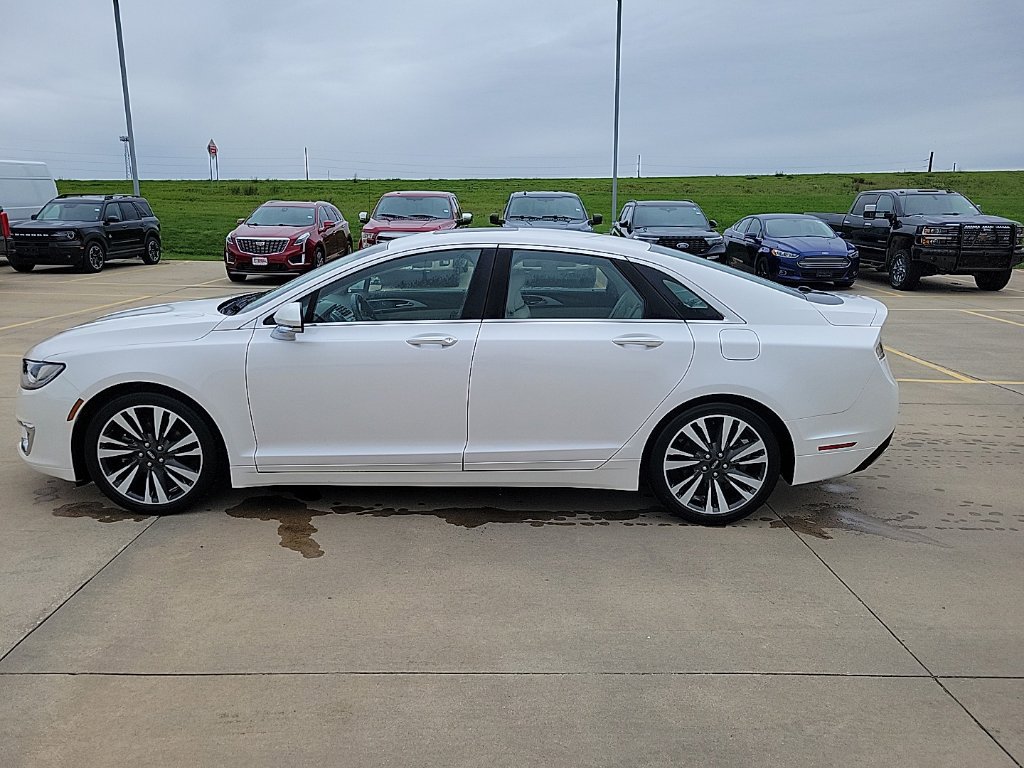 Used 2018 Lincoln MKZ Reserve w/ Climate Package FWD image 6
