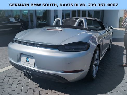 Used 2017 Porsche 718 Boxster S image 5