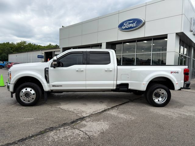 Used 2023 Ford F450 Lariat w/ Lariat Ultimate Package AWD/4WD image 4