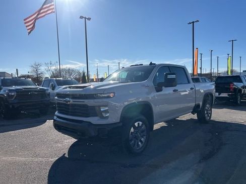 New 2026 Chevrolet Silverado 2500 Custom w/ Custom Value Package image 7