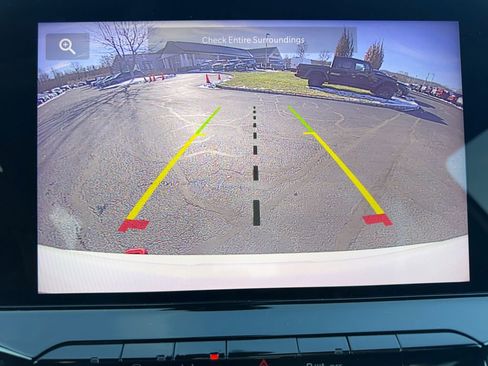 Used 2024 Jeep Compass Trailhawk image 13