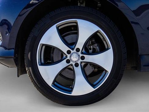 Certified 2017 Mercedes-Benz GLE 350 4MATIC image 9