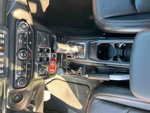 Used 2022 Jeep Gladiator Mojave w/ LED Lighting Group AWD/4WD image 26
