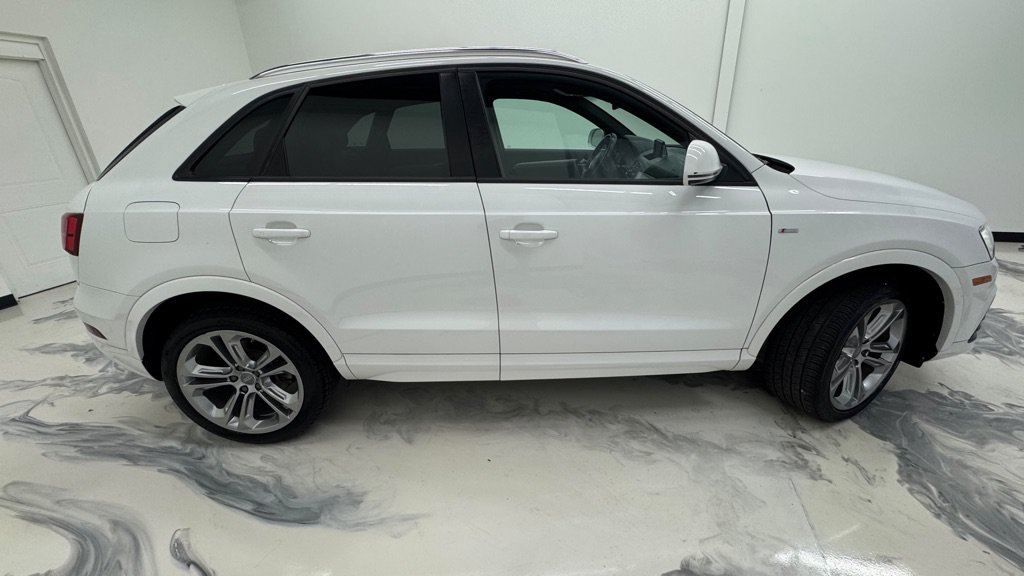 Used 2018 Audi Q3 2.0T Premium w/ Convenience Package FWD image 9