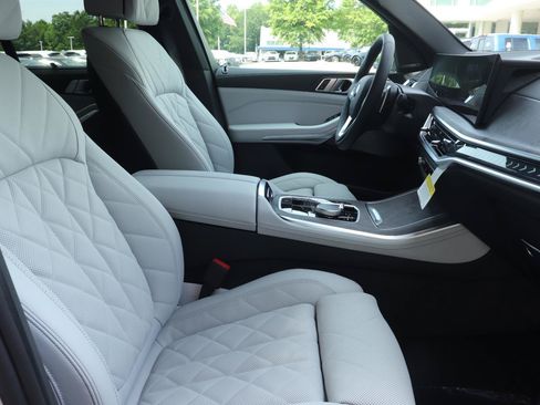 New 2026 BMW X5 sDrive40i w/ Climate Comfort Package RWD image 19