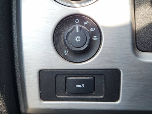 Used 2014 Ford F150 Platinum AWD/4WD image 25