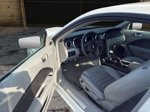 Used 2007 Ford Mustang GT RWD image 6