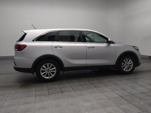 Used 2020 Kia Sorento L FWD image 10
