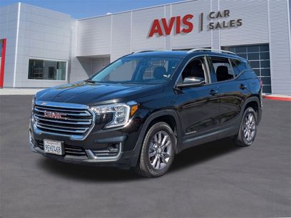 Used 2023 GMC Terrain SLT
