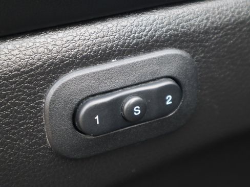 Used 2018 Jeep Grand Cherokee Limited image 58