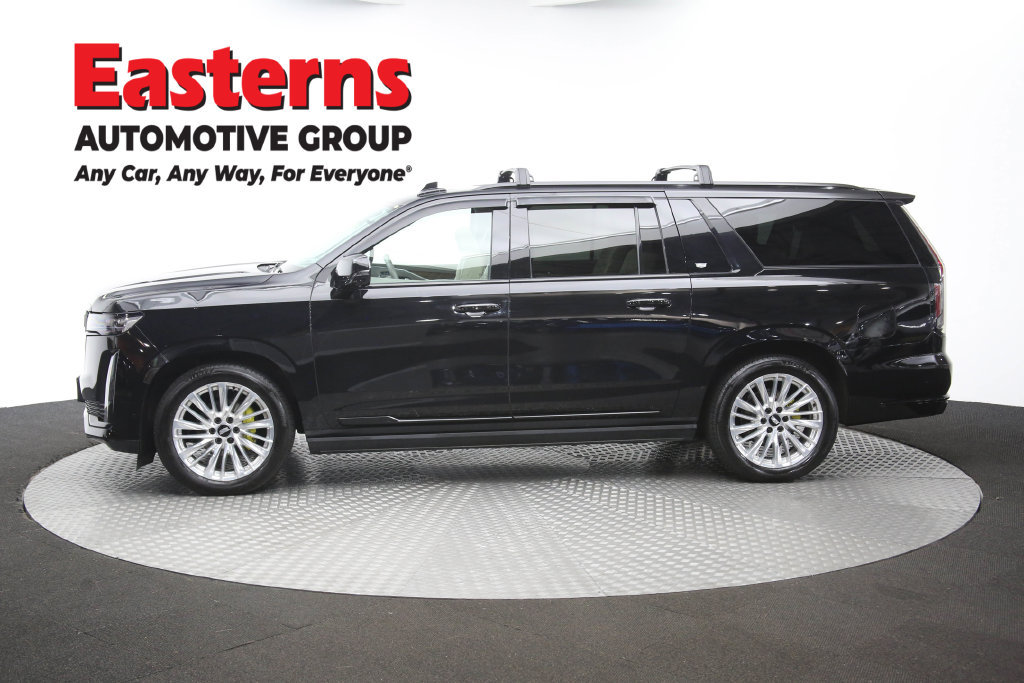 Used 2024 Cadillac Escalade ESV Sport Platinum w/ LPO, ONYX Package AWD/4WD image 68
