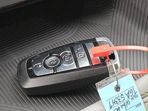 New 2026 Ford Explorer Active w/ Active Comfort Package image 31