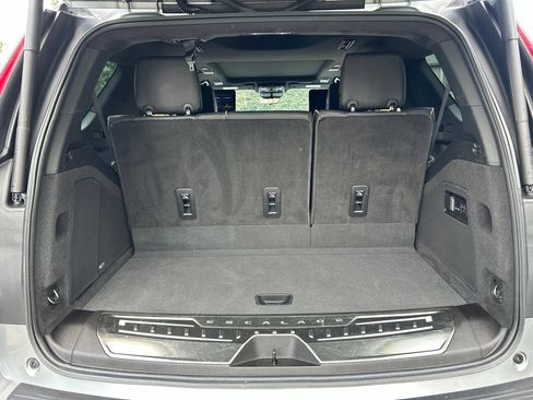 Used 2023 Cadillac Escalade V AWD/4WD image 48