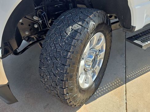 Used 2024 Ford F250 XLT w/ FX4 Off-Road Package AWD/4WD image 31