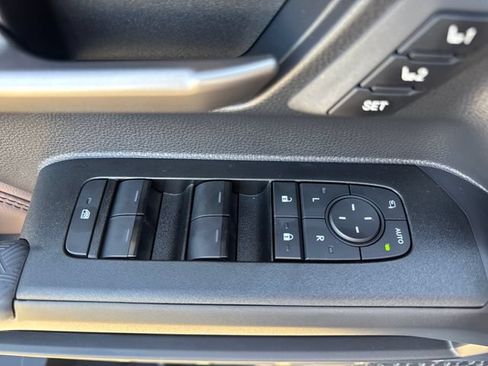 New 2026 Toyota 4Runner Limited AWD/4WD image 19