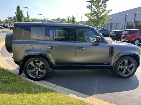 Certified 2024 Land Rover Defender 110 Carpathian Edition AWD/4WD image 8