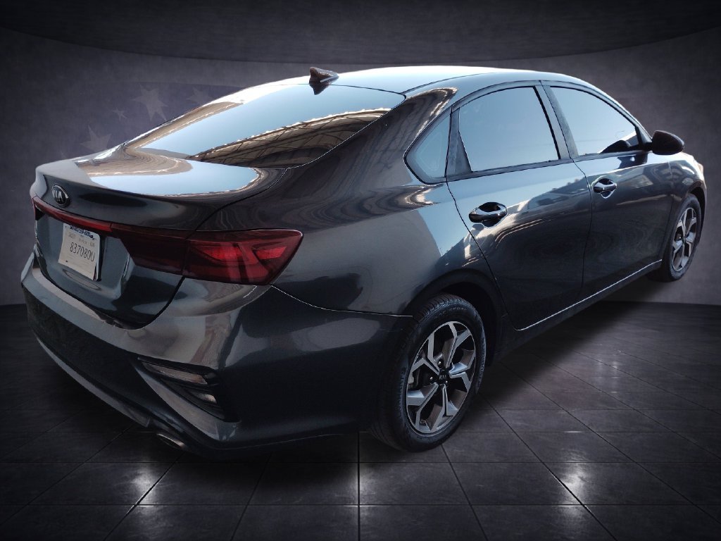 Used 2020 Kia Forte LXS FWD image 5