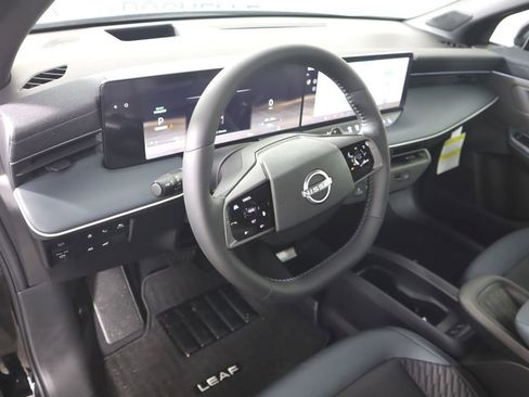 New 2026 Nissan Leaf Platinum+ image 9