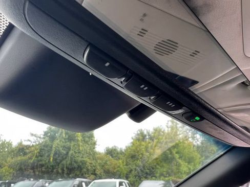 Used 2019 Lexus ES 350 w/ Accessory Package 2 FWD image 28