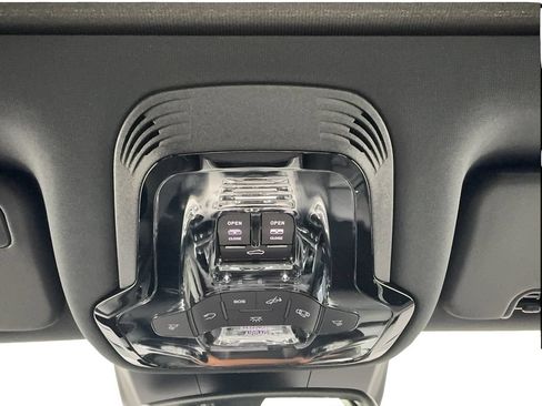 New 2026 Alfa Romeo Giulia w/ Driving Assist Package RWD image 42