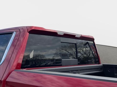 Used 2025 Chevrolet Silverado 1500 LTZ w/ LTZ Premium Package AWD/4WD image 14