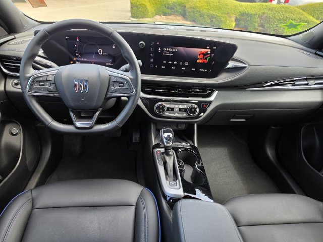 Used 2025 Buick Envista Sport Touring w/ Experience Buick Package FWD image 8