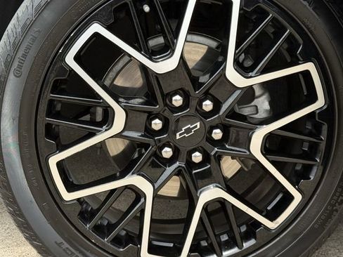 Used 2023 Chevrolet Blazer RS w/ Driver Confidence II Package FWD image 12