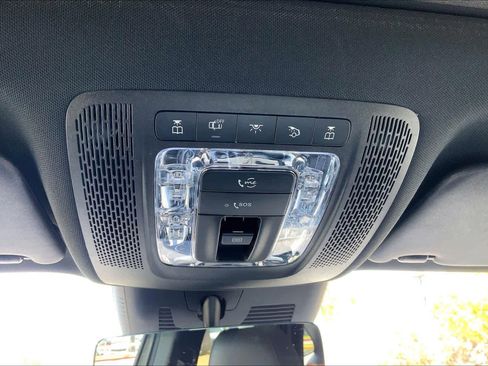 Used 2025 Mercedes-Benz GLA 250 image 31