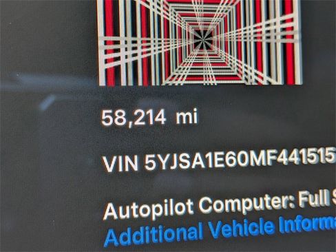 Used 2021 Tesla Model S Plaid image 16