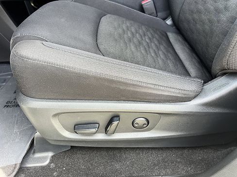 Certified 2024 Nissan Pathfinder SV AWD/4WD image 22