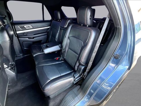 Used 2019 Ford Explorer Sport w/ Equipment Group 401A AWD/4WD image 27