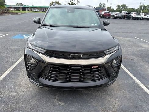 Certified 2023 Chevrolet TrailBlazer RS AWD/4WD image 3